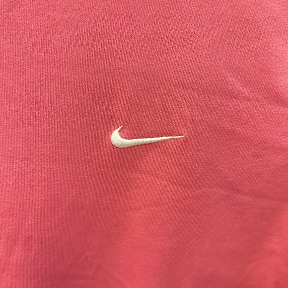 Nike women’s long sleeve pink tee shirt size M - Picture 3 of 4